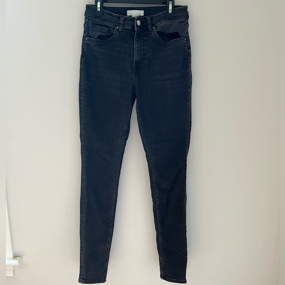 H&M Black Jeans